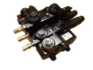 COMANDO HIDRAULICO TRASERO TRIPLE - PN 1060421
